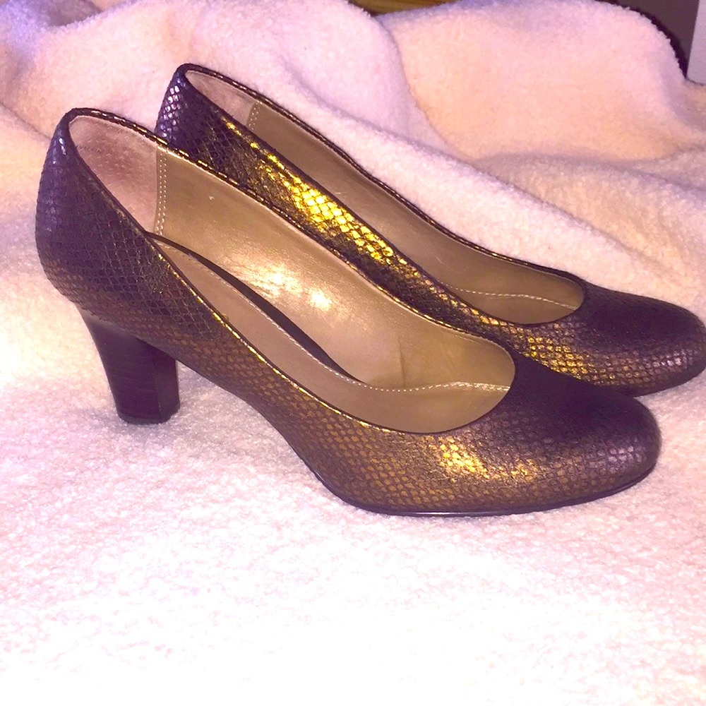 Vintage Liz Claiborne Pumps